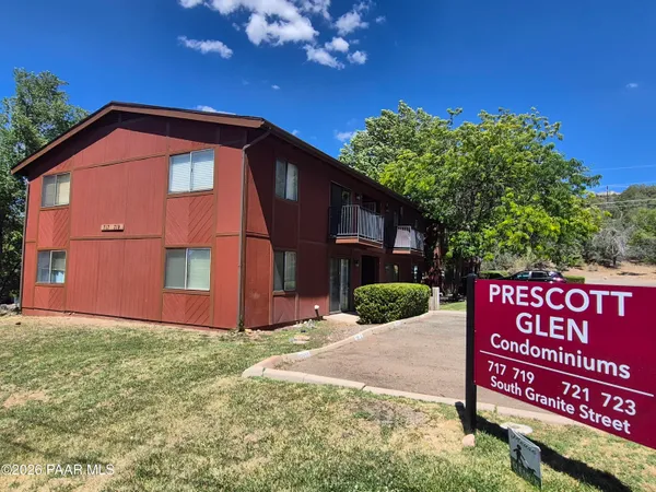 $275,000 | 717 South Granite Street, Unit 3, Prescott, AZ 86303