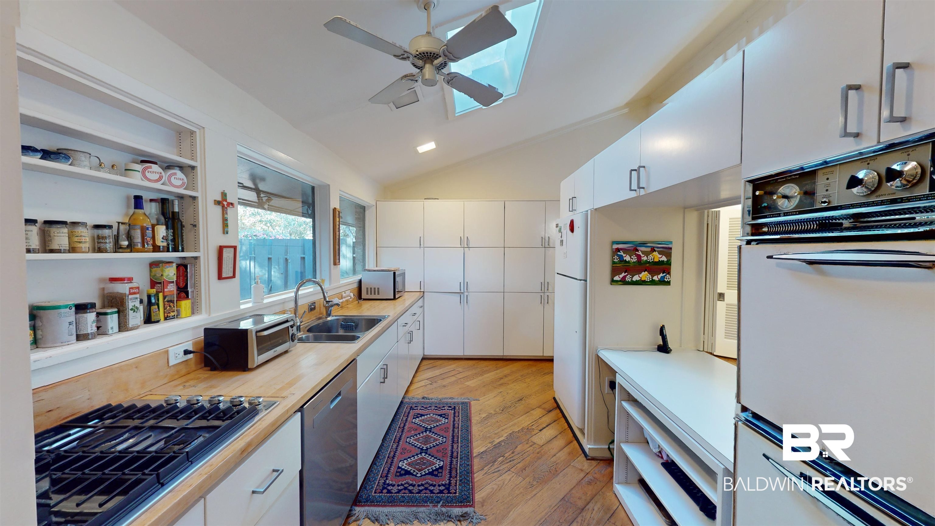67 Byrnes Boulevard Mobile, AL 36608 - Photo 13 of 30 Kitchen