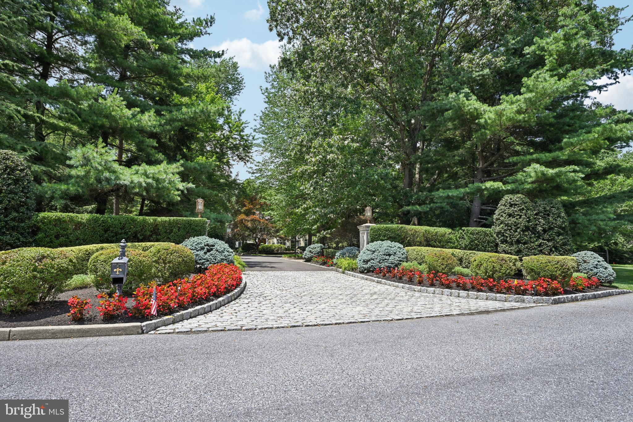 12 Cove Road Moorestown, NJ 08057 - Photo 2 of 67 Horticultural Splendor