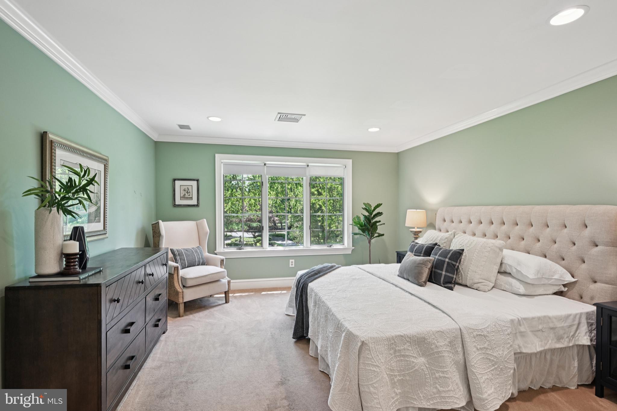 12 Cove Road Moorestown, NJ 08057 - Photo 34 of 67 Spacious Bedroom with Large Closet