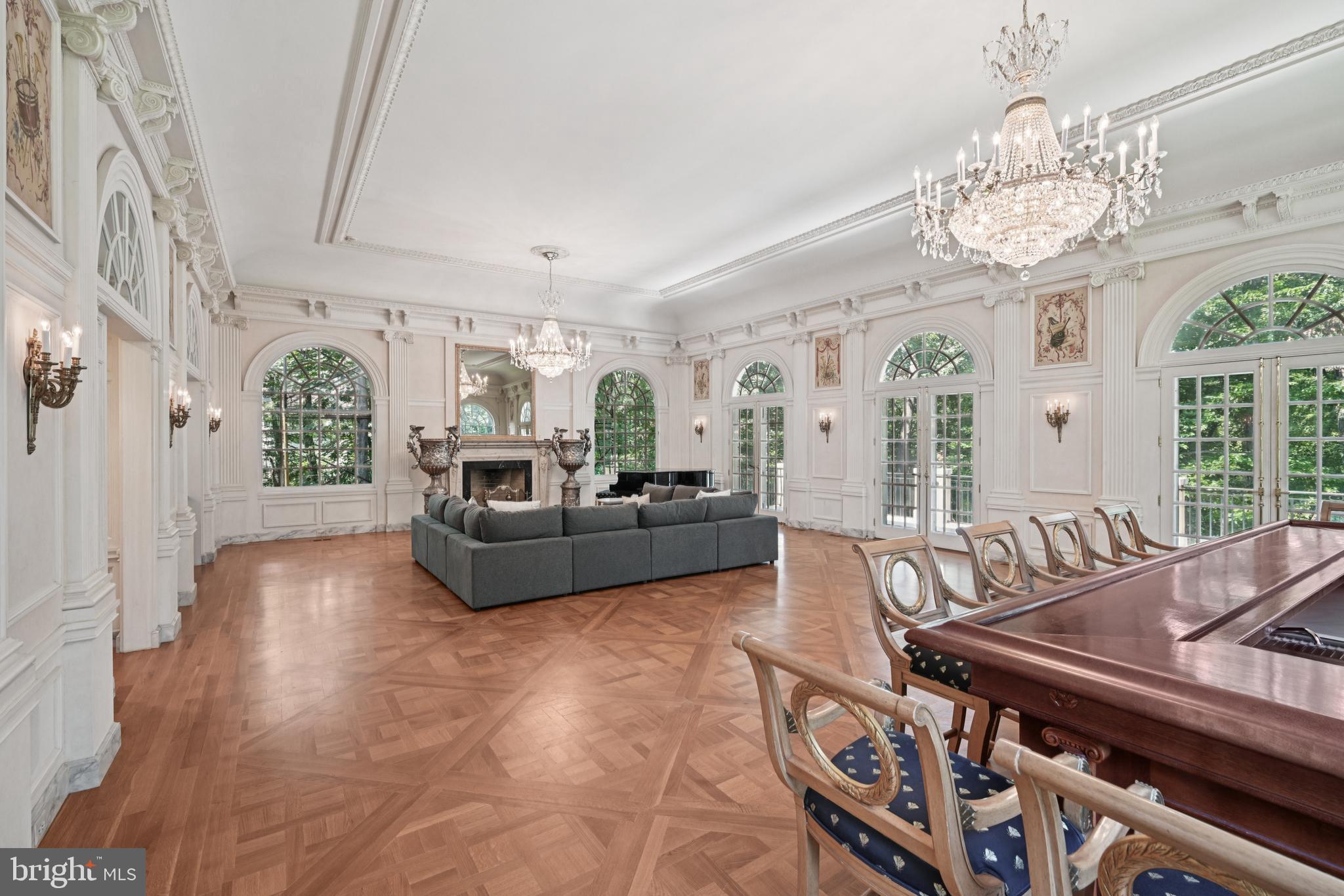 12 Cove Road Moorestown, NJ 08057 - Photo 8 of 67 Entertain Memorable Parties in your Ball Room