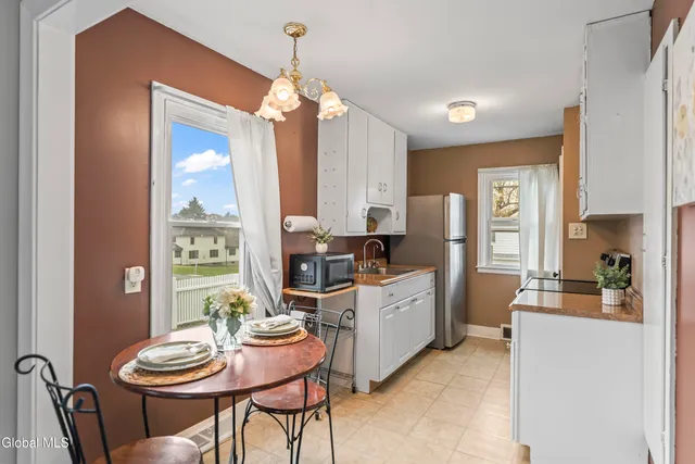 $214,900 | 20 Fairview Avenue, Nassau, NY 12123