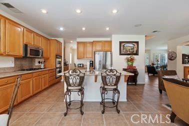 41606 Slice Way Temecula, CA 92591 - Photo 7 of 44