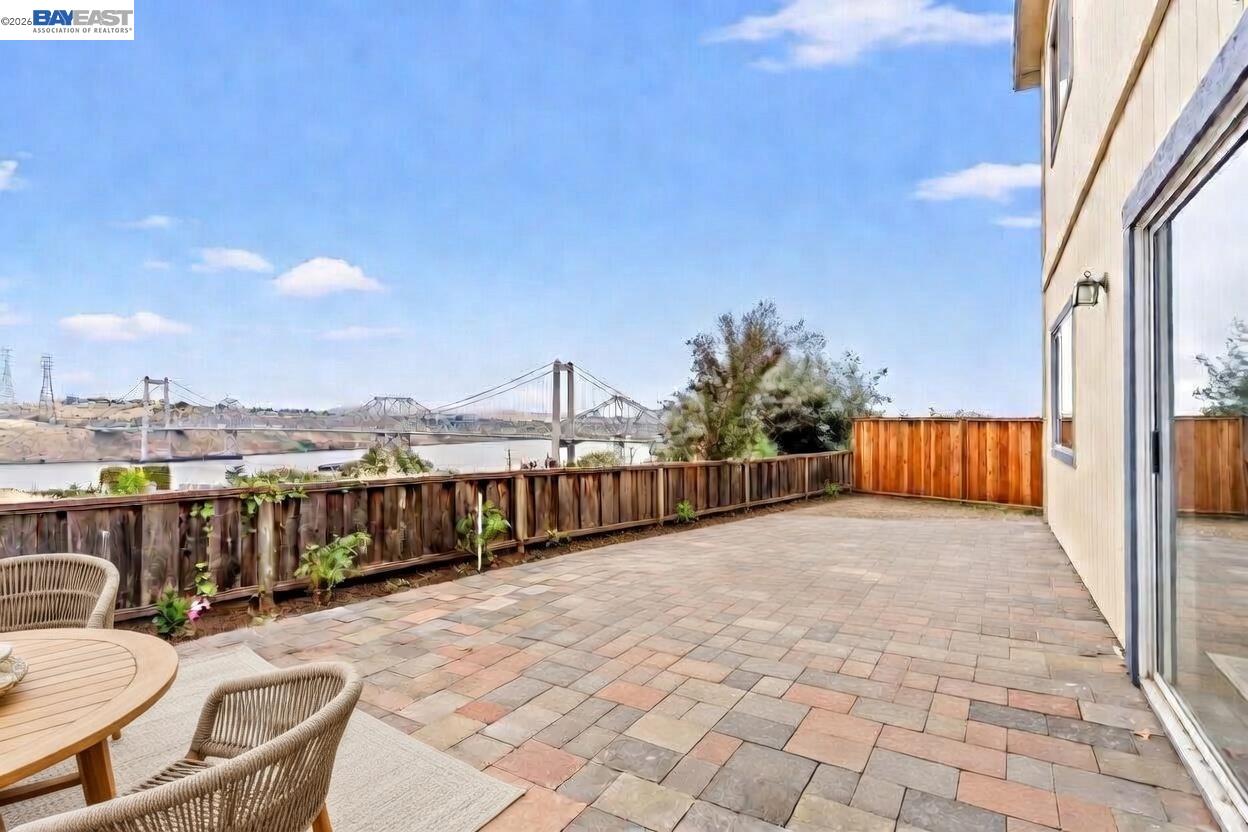 104 Bridgeview Court Crockett, CA 94525 - Photo 7 of 47