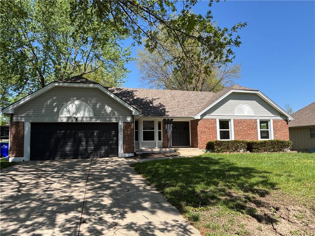 1004 Southeast 3rd Terrace Lee's Summit, MO 64063 - Photo 1 of 20