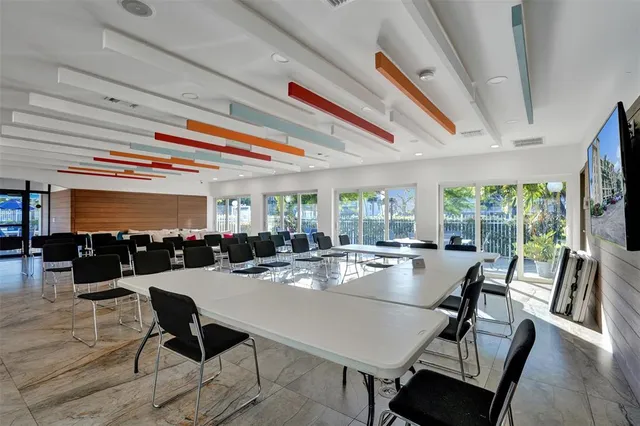 a view of a garden with a tree