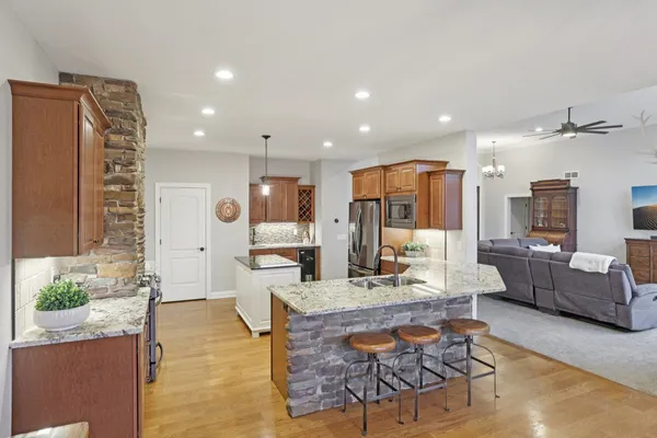 $1,049,000 | 1051 Water Wheel Drive, Waunakee, WI 53597