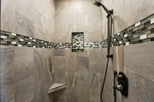 $1,049,000 | 1051 Water Wheel Drive, Waunakee, WI 53597