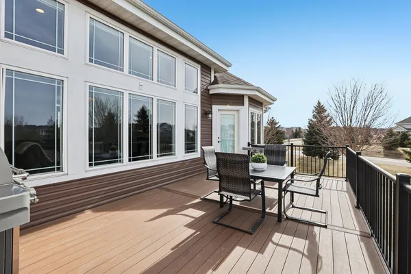 $1,049,000 | 1051 Water Wheel Drive, Waunakee, WI 53597