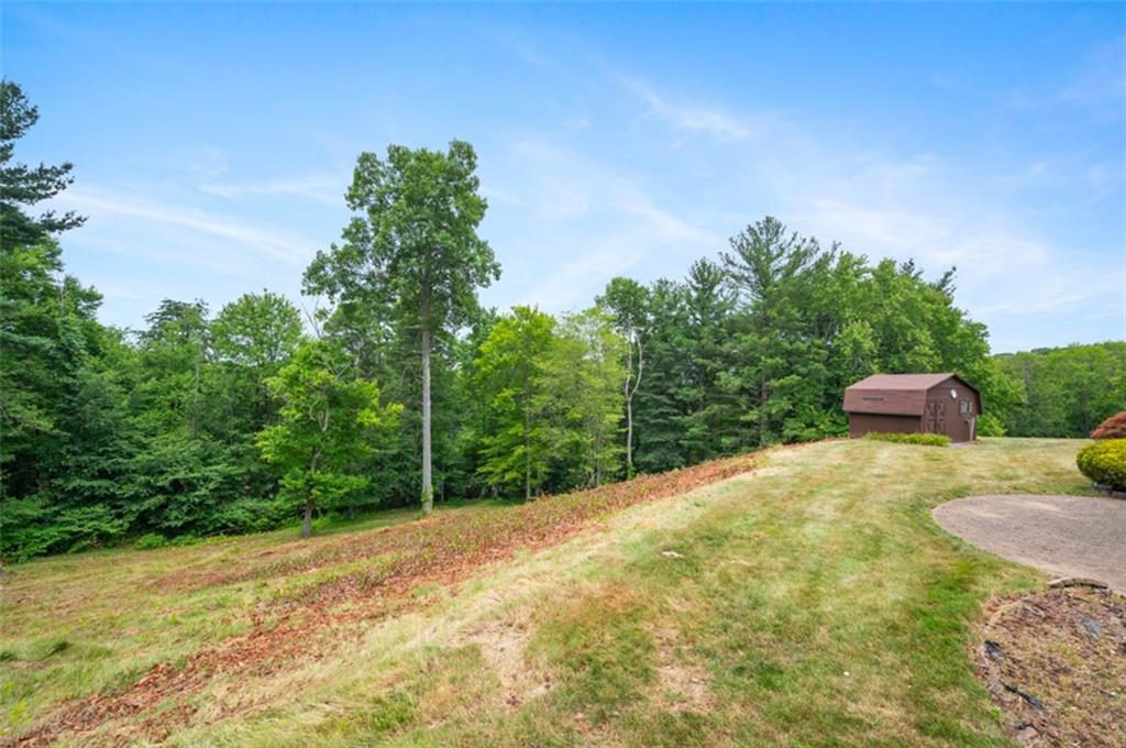 119 Ridgeview Drive Aliquippa, PA 15001 - Photo 26 of 31 Gallery Image 26
