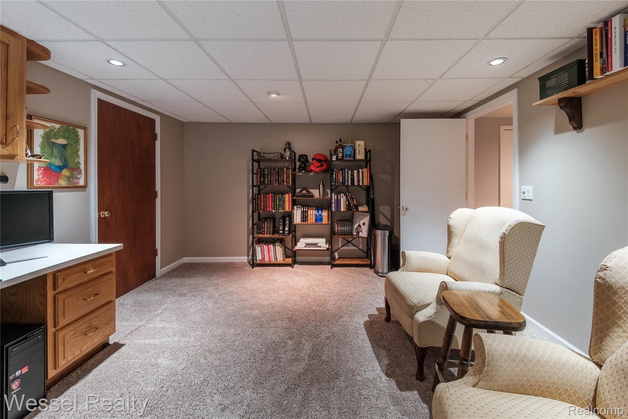 2096 Winchester Road Rochester, MI 48307 - Photo 30 of 41 winchester-031.jpg