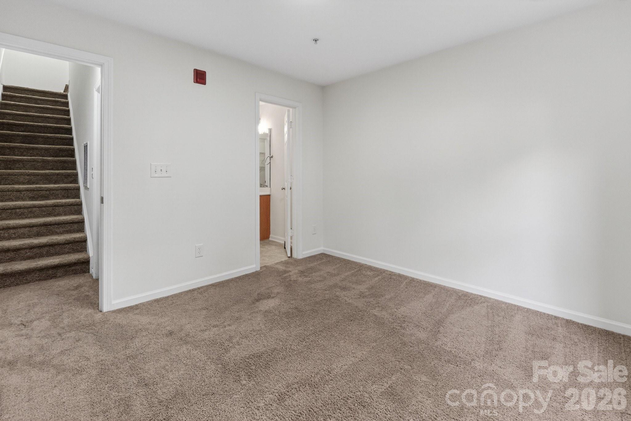 639 Raphael Place Charlotte, NC 28205 - Photo 23 of 36 a view of an empty room