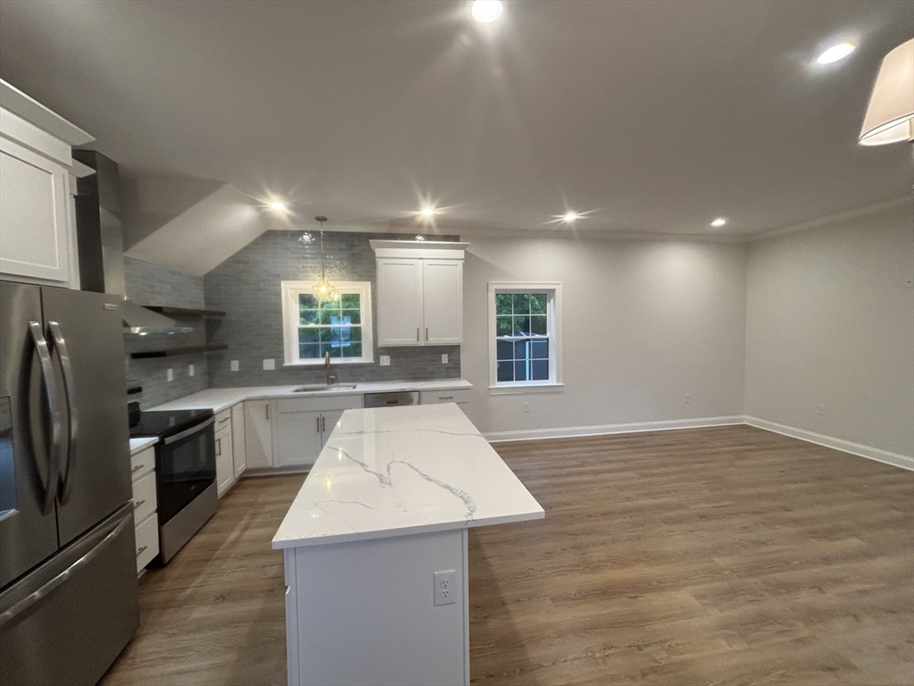 72 Prospect Street, Unit 4 Clinton, MA 01510 - Photo 18 of 18