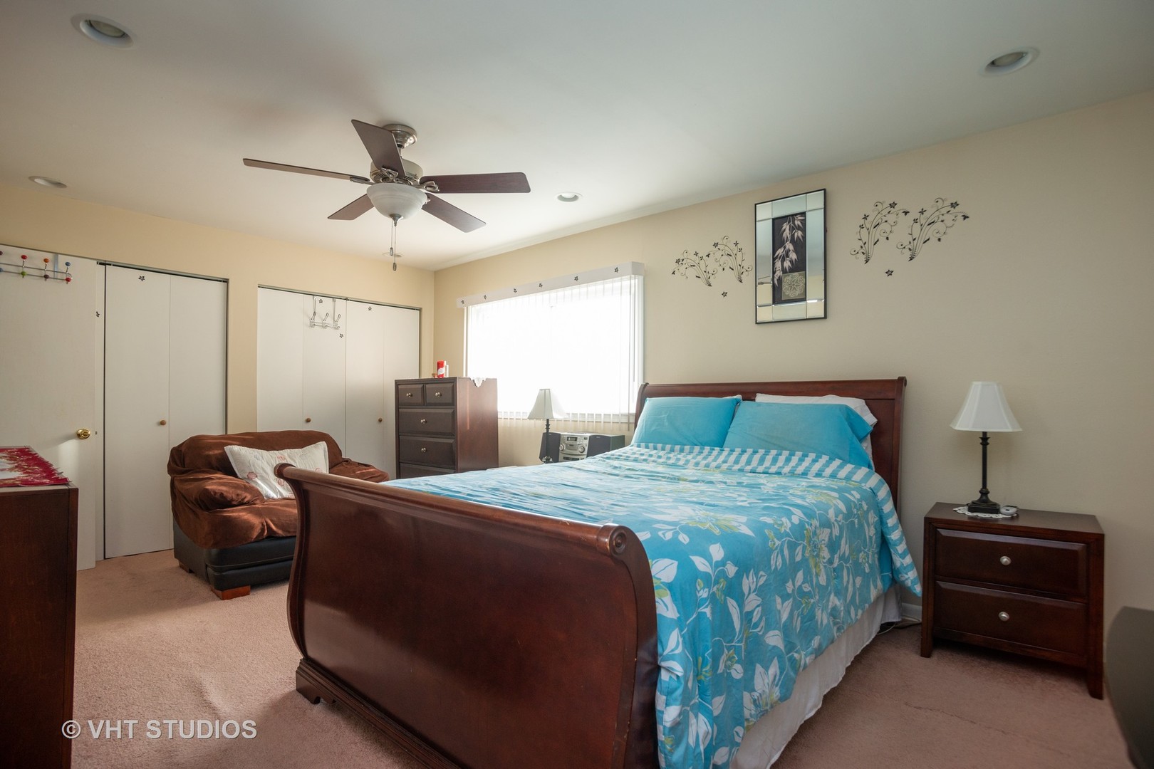 8818 Dee Road Des Plaines, IL 60016 - Photo 5 of 10