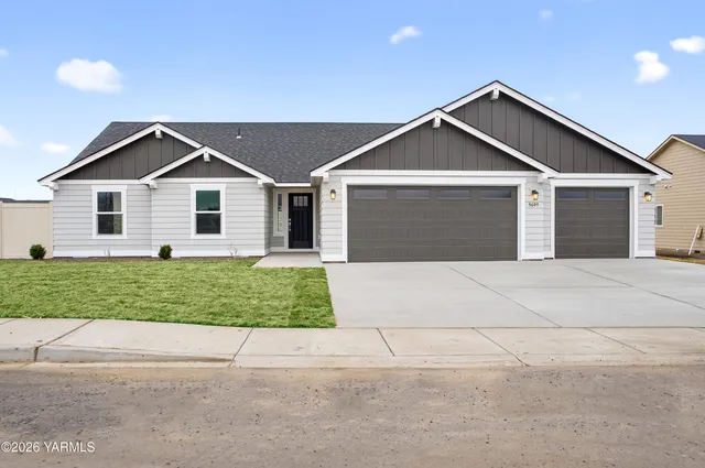$504,990 | 5609 Larch Avenue West, Yakima, WA 98903
