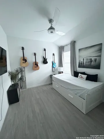 $1,995 | 10127 Helios Heights, Converse, TX 78109