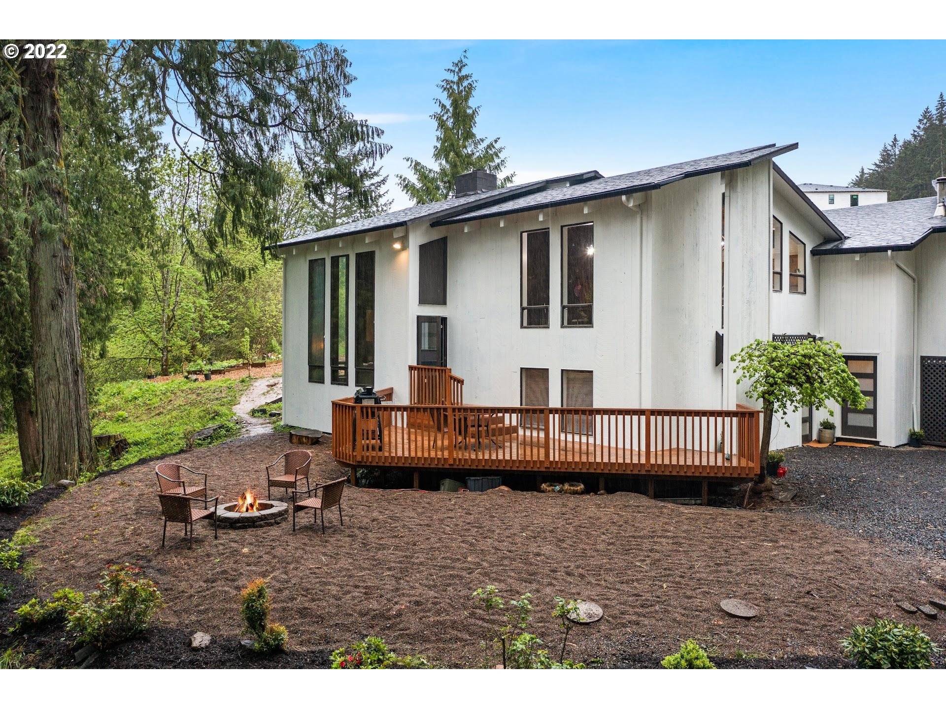 23530 Southwest Kruger Road Sherwood, OR 97140 - Photo 5 of 32 Gallery Image 5