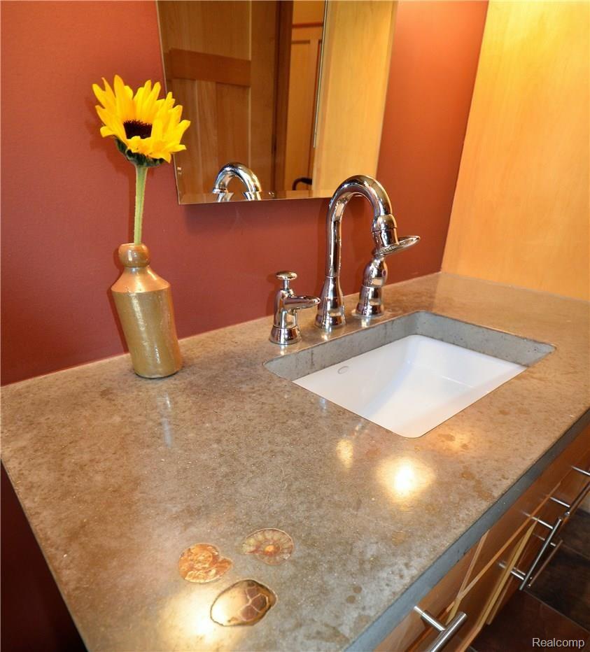 4222 Maybee Road Lake Orion, MI 48359 - Photo 41 of 99 76.JPG