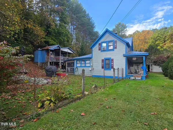 $275,000 | 123 McMahan Gibbs Road, Roan Mountain, TN 37687