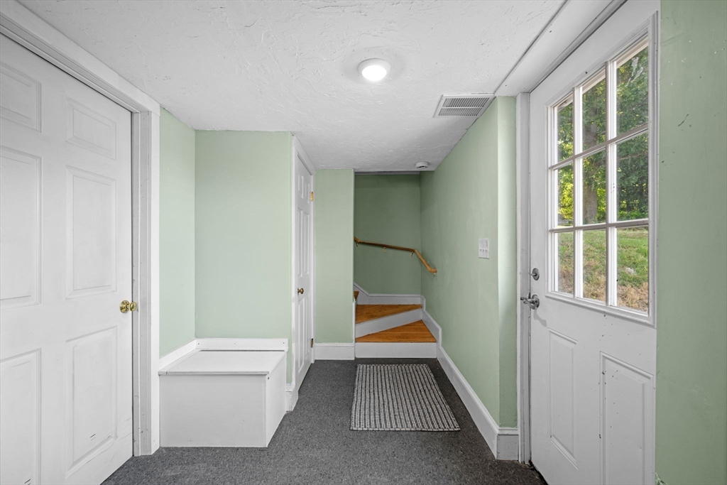 21 North Ridge Road Ipswich, MA 01938 - Photo 18 of 42