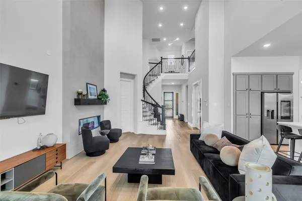 $735,000 | 9214 Trimble Lndg Drive, Tomball, TX 77375