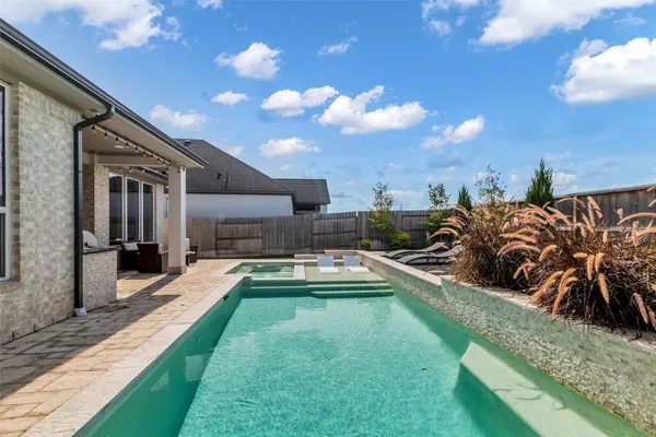 $735,000 | 9214 Trimble Lndg Drive, Tomball, TX 77375