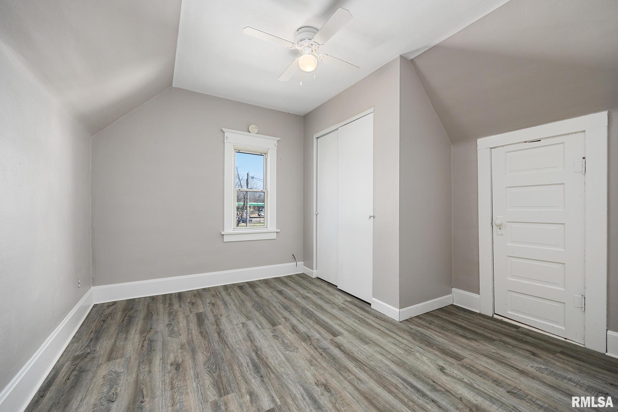 425 Herman Street Pekin, IL 61554 - Photo 10 of 13