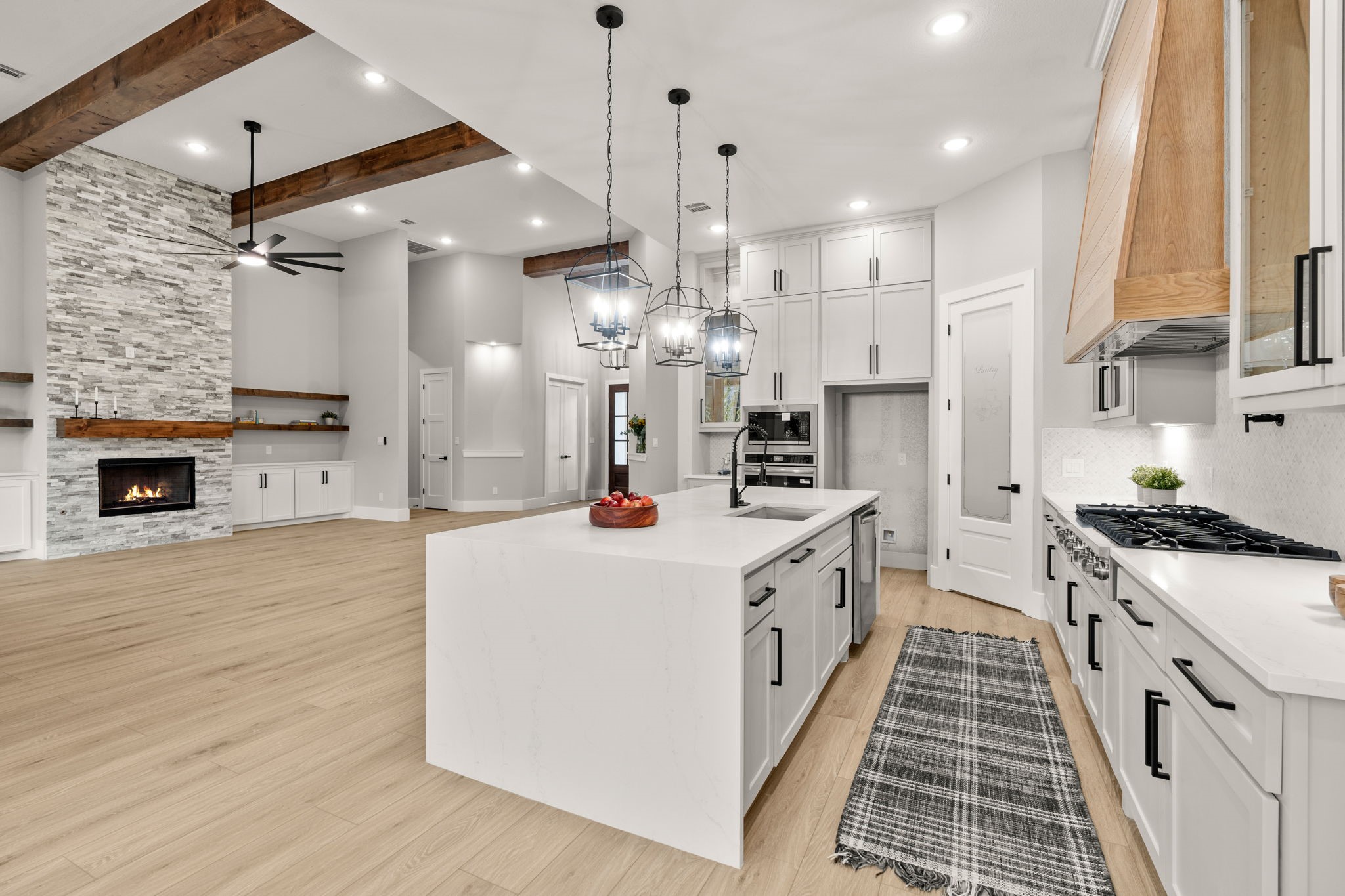 202 Victoria Court Montgomery, TX 77356 - Photo 17 of 42