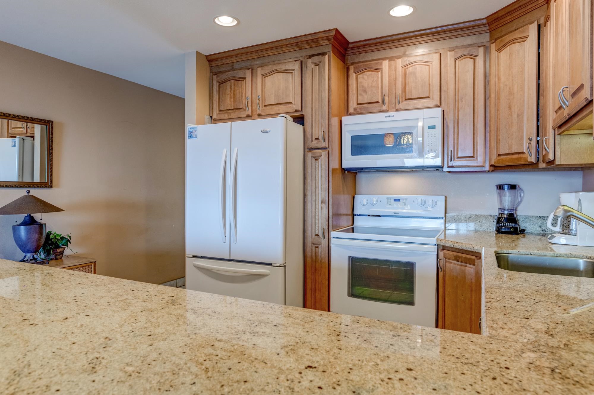 4909 Lower Honoapiilani Road, Unit F7 Lahaina, HI 96761 - Photo 8 of 33 Gallery Image 8