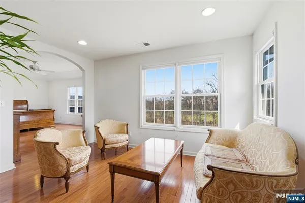 $729,900 | 19 Rockhall Court, Hamburg, NJ 07419