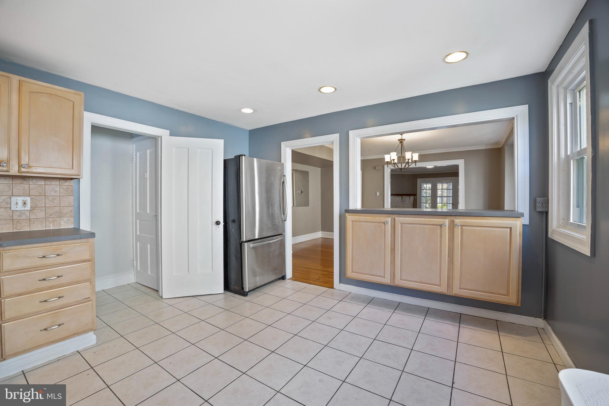 5408 Gainor Road Philadelphia, PA 19131 - Photo 11 of 26 Gallery Image 11