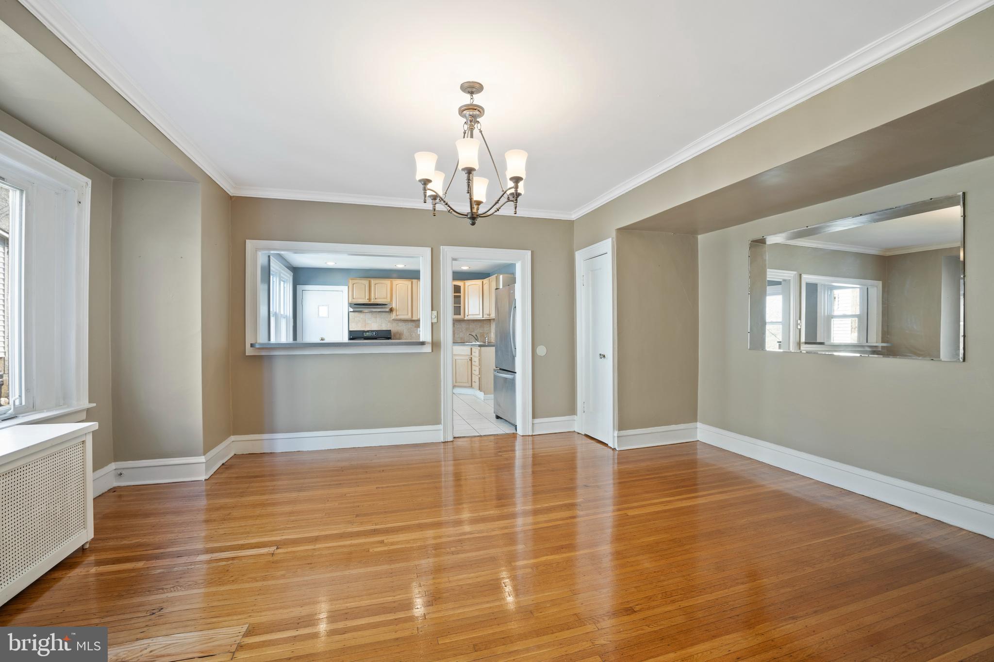 5408 Gainor Road Philadelphia, PA 19131 - Photo 6 of 26 Gallery Image 6