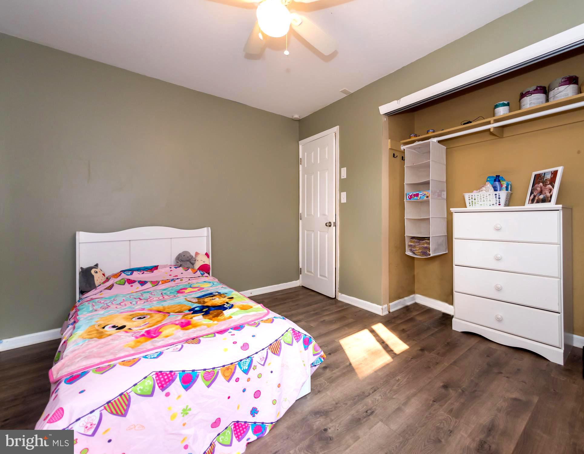 32 Winding Road Levittown, PA 19057 - Photo 21 of 41 Gallery Image 21