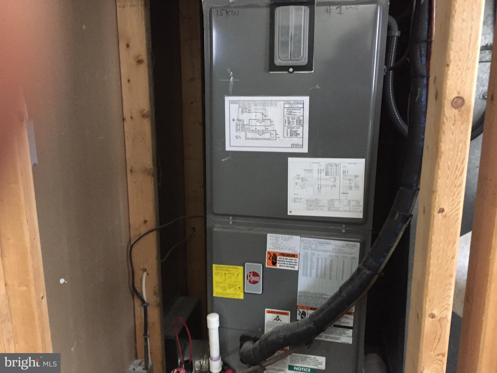 6902 Robinia Road Temple Hills, MD 20748 - Photo 5 of 7 Heat Pump System