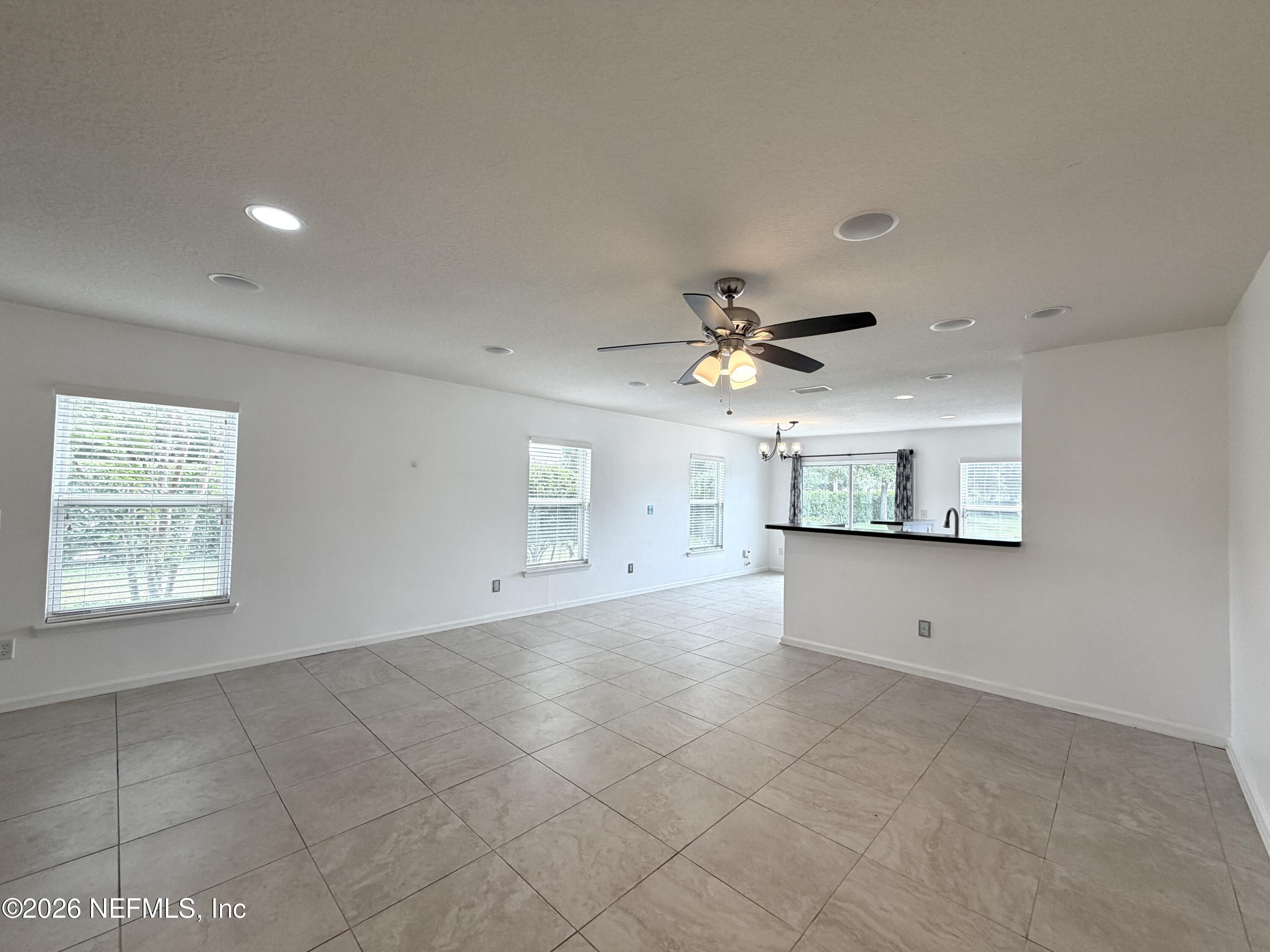 104 Crete Court St. Augustine, FL 32084 - Photo 7 of 26 Living Room