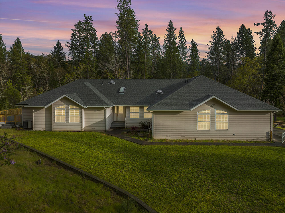 284 Hidden Valley Road Grants Pass, OR 97527 - Photo 55 of 55 55