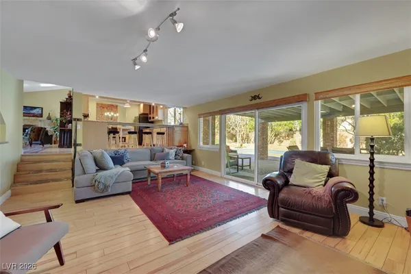 $3,100 | 5844 Buhl Court, Las Vegas, NV 89103
