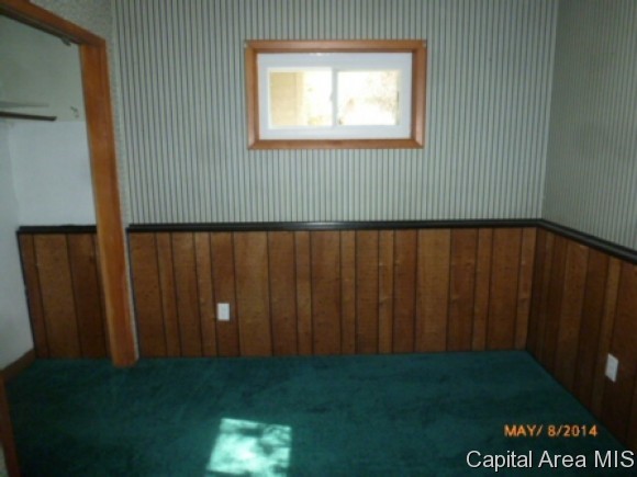 1942 Hawthorne Drive Decatur, IL 62521 - Photo 18 of 19