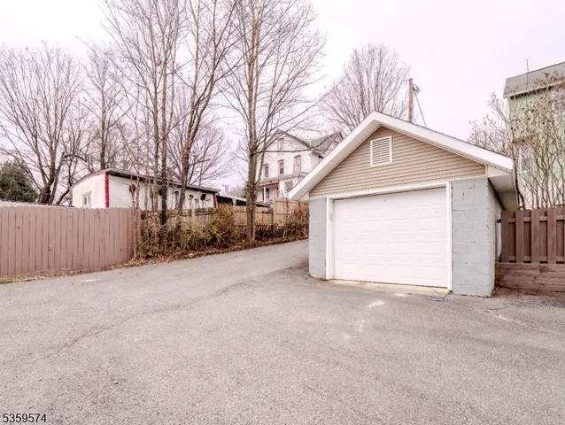 a view of backyard of house