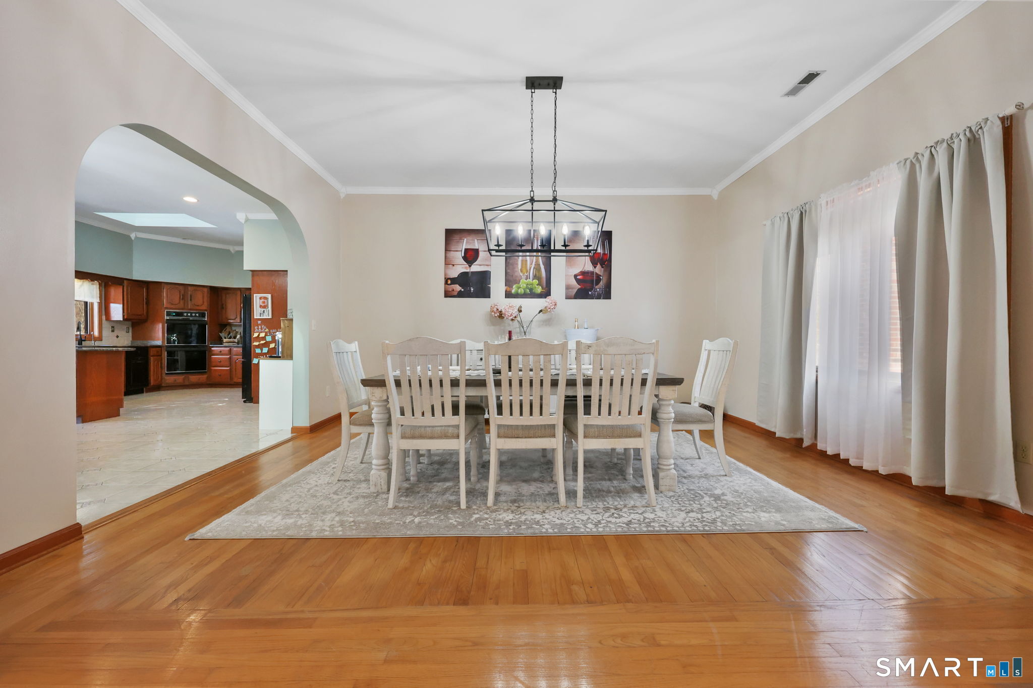 41 Ridge Line Road Easton, CT 06612 - Photo 15 of 40 a view of a dining room with furniture