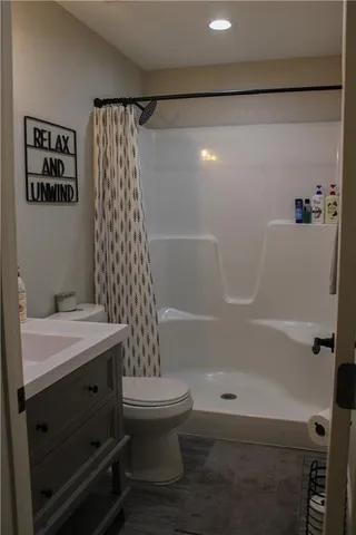 $240,000 | 603 Windsor Drive, Creighton, MO 64739