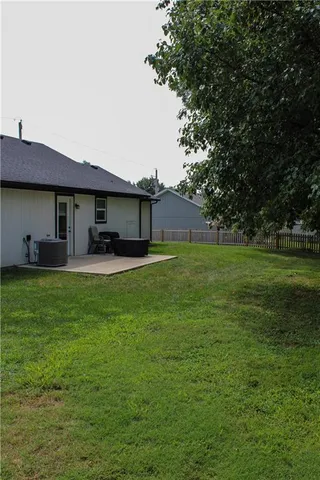 $240,000 | 603 Windsor Drive, Creighton, MO 64739