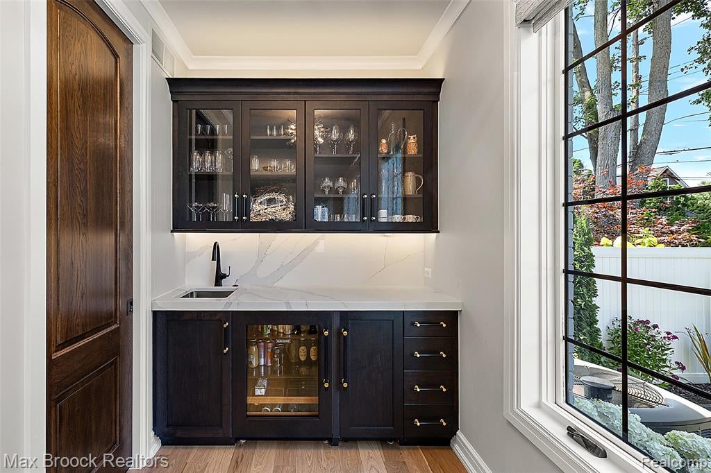 612 7th Street Rochester, MI 48307 - Photo 11 of 36 Gallery Image 11