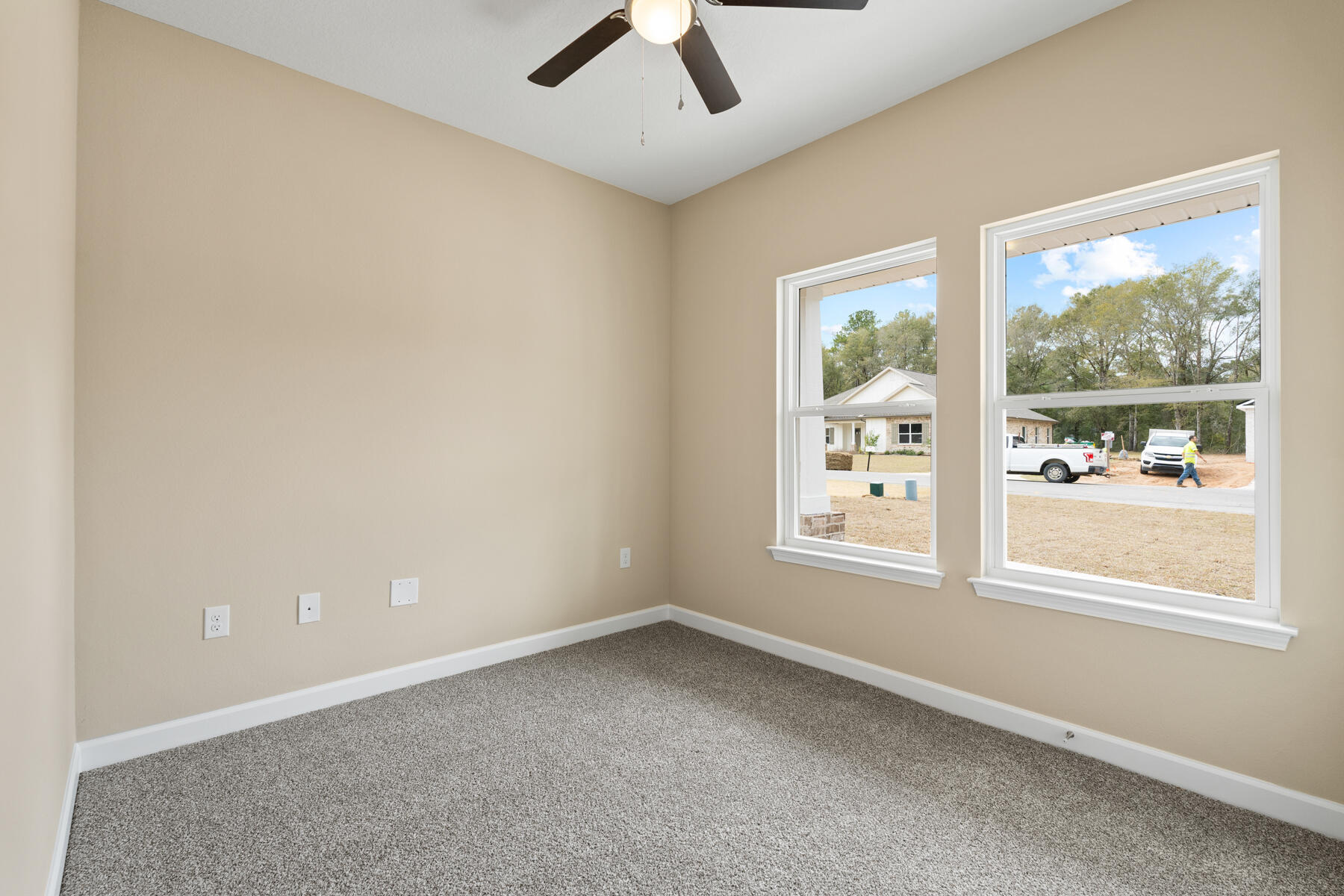 6011 Sand Hill Road Crestview, FL 32539 - Photo 13 of 16 a view of an empty room with a window