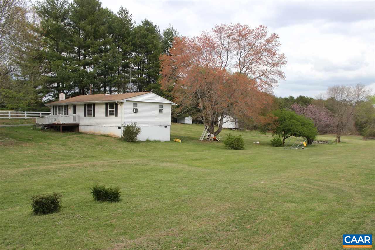 4534 Deer Bonn Road Keswick, VA 22947 - Photo 2 of 12 Gallery Image 2