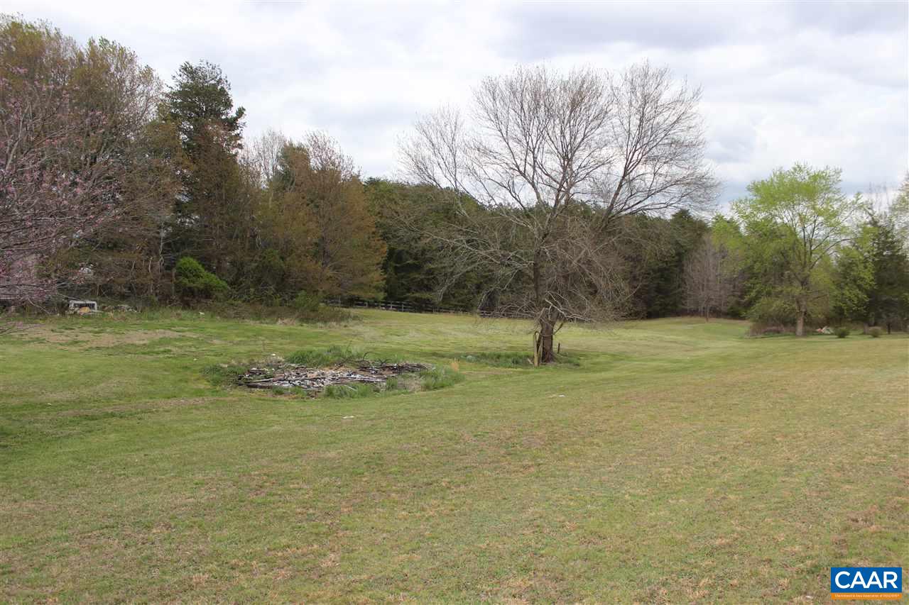 4534 Deer Bonn Road Keswick, VA 22947 - Photo 3 of 12 Gallery Image 3