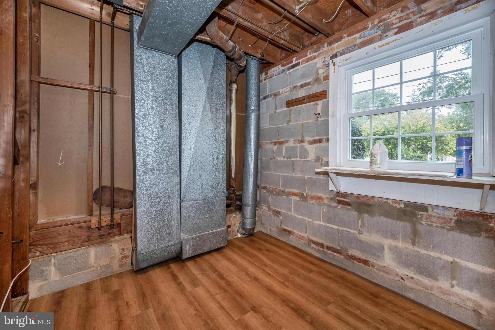 8607 Postoak Road Rockville, MD 20854 - Photo 20 of 43 Gallery Image 20