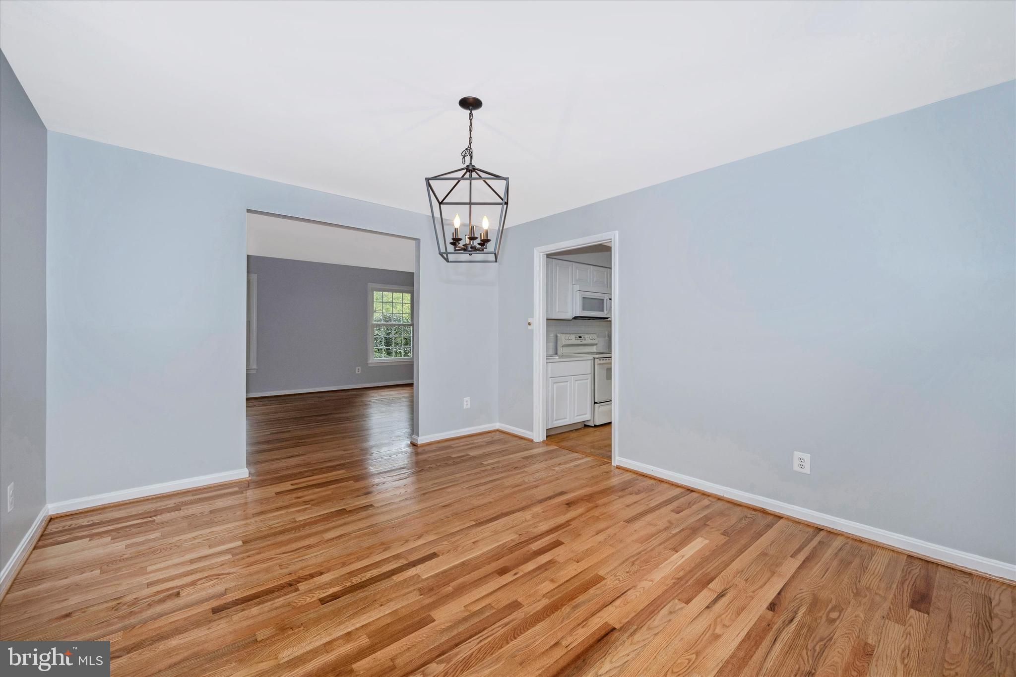 8607 Postoak Road Rockville, MD 20854 - Photo 8 of 43 Gallery Image 8