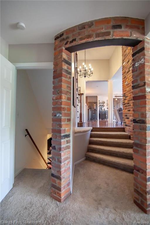 25236 Hopkins Road Farmington Hills, MI 48335 - Photo 32 of 53