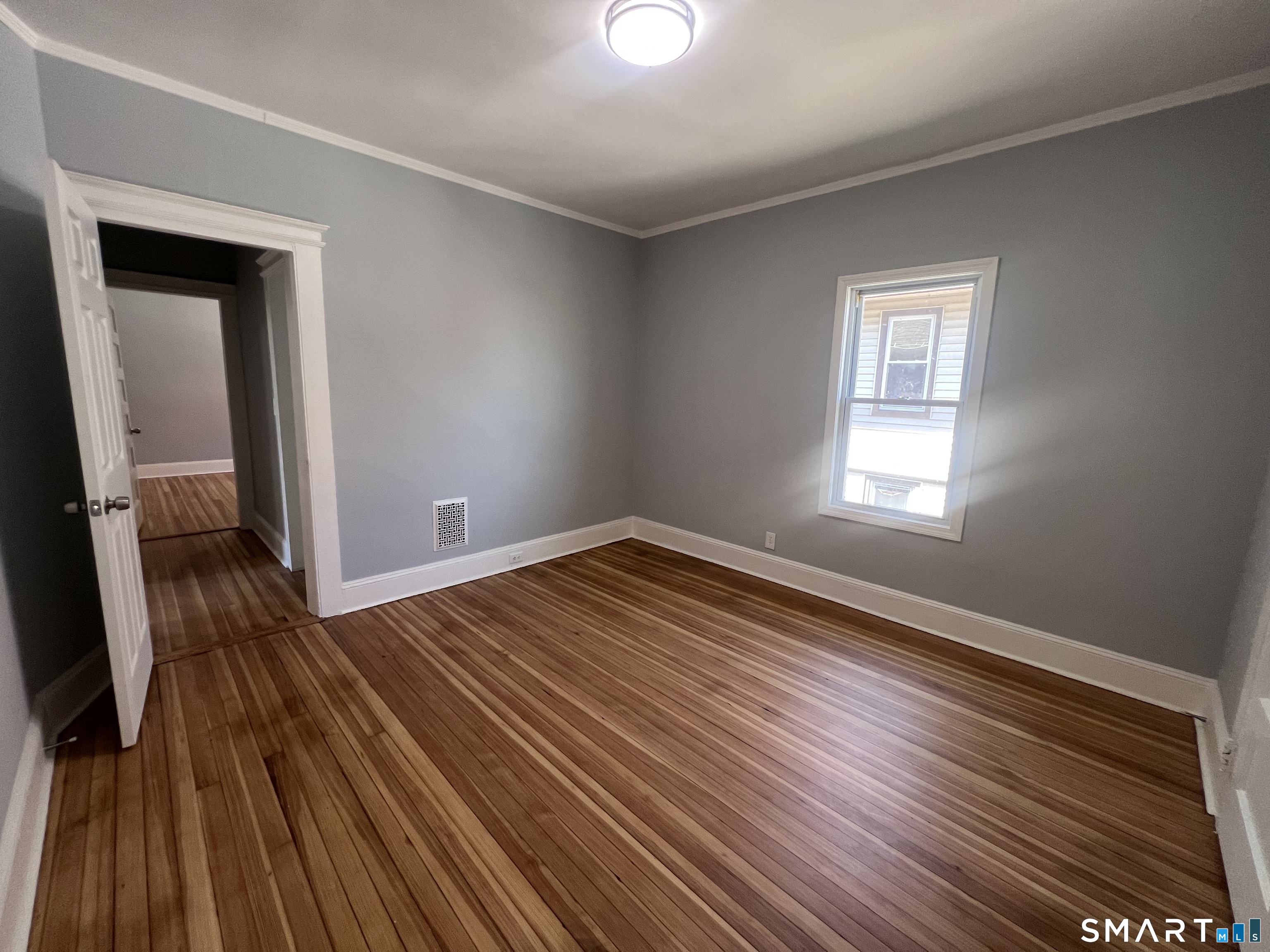 335 Ridgefield Avenue Bridgeport, CT 06610 - Photo 12 of 22 BEDROOM 2